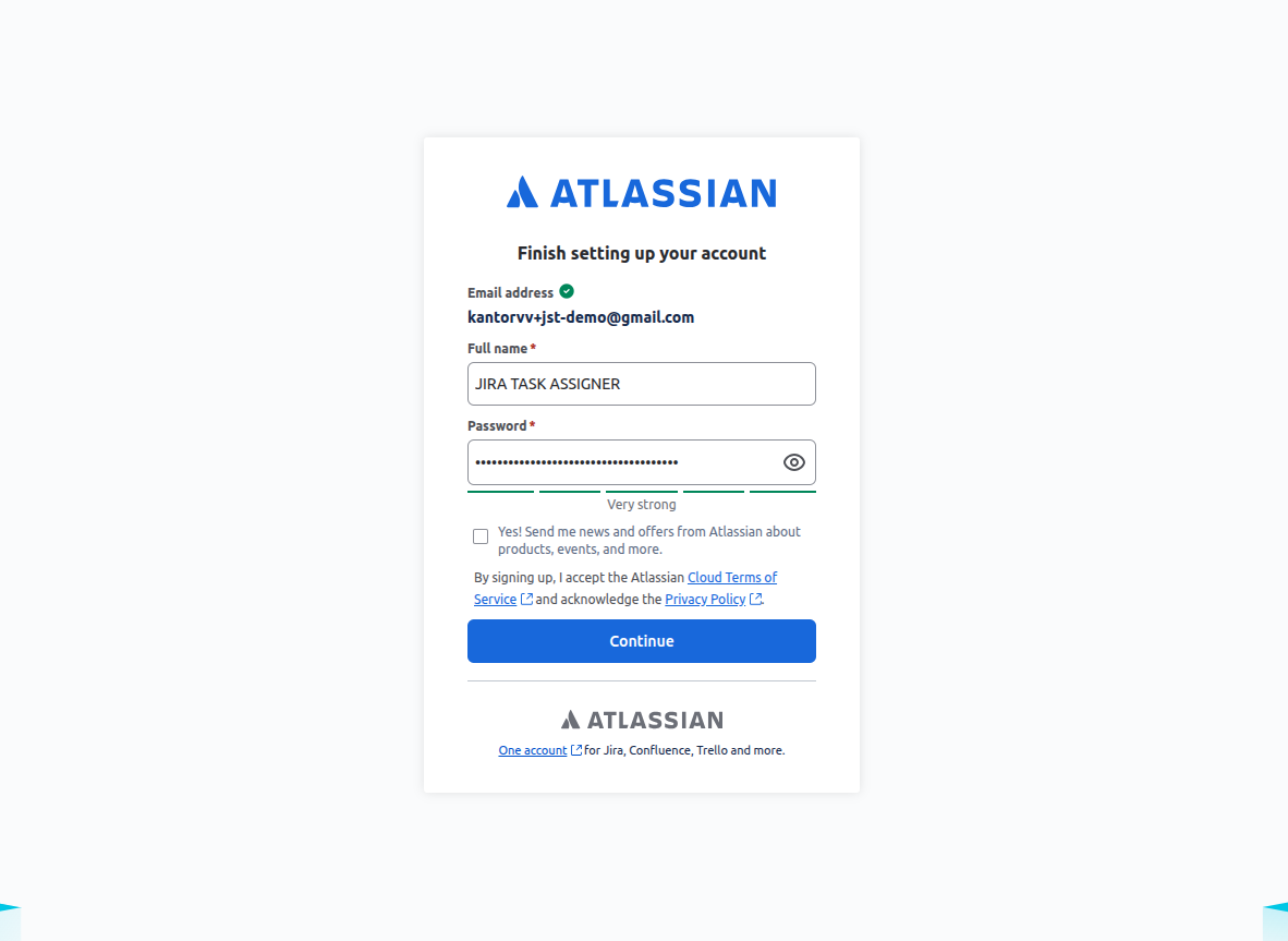The post-setup form with full name and password fields
